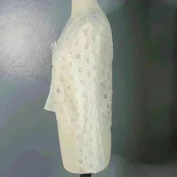 LUCY Paris Julie Top White Boho Eyelet Lace-up Bell Sleeve Shirt sz M - Picture 5 of 11